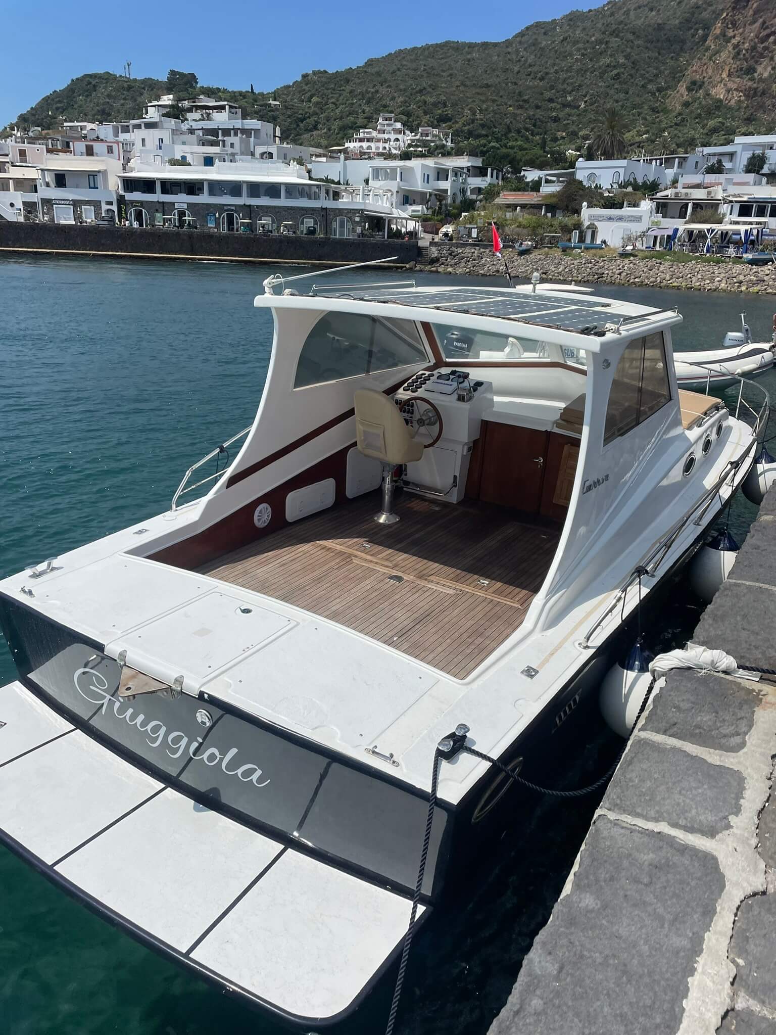 giugiu barca panarea boat tour